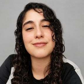 Agostina, Niñera o canguro en Lérida