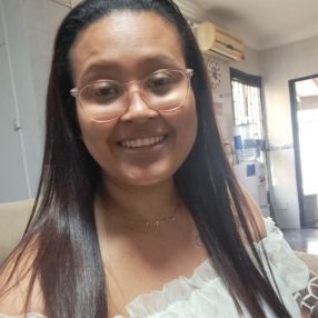 Gina sugey, Babysitter in Zurgena