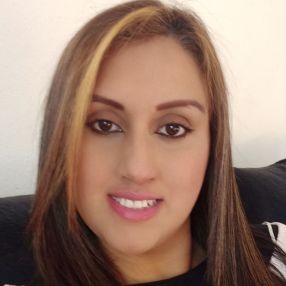 Estephanie, Babysitter in Vigo