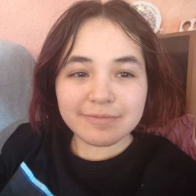 Esmeralda, Niñera o canguro en La Canonja