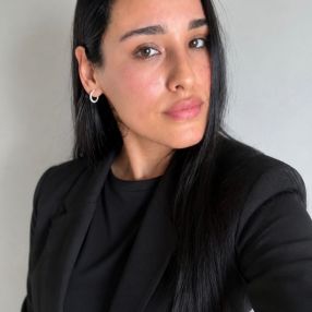 Consuelo, Niñera o canguro en Mancha Real