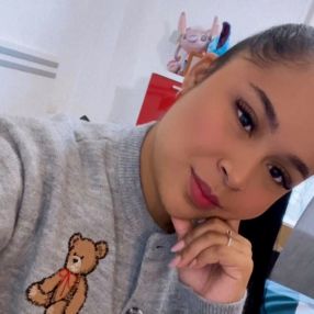 Valentina, Niñera o canguro en Torrejón de Ardoz