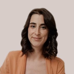 Nerea , Niñera o canguro en Pedrezuela