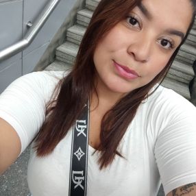 Kateryn Selena, Babysitter in Mollet del Vallès