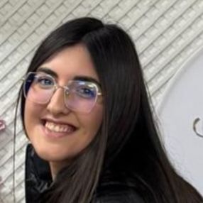 Miriam, Niñera o canguro en Algarrobo-Costa