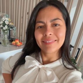 Noralba, Babysitter in Colmenar Viejo