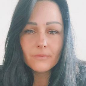 Katalin, Niñera o canguro en Atarfe