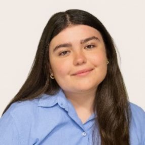 Paula, Babysitter in Nigrán