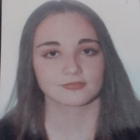 Yanire, Niñera o canguro en Abarán