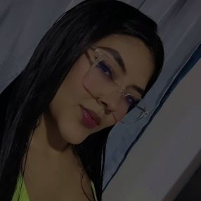 Stefanny valentina, Niñera o canguro en Zumaya
