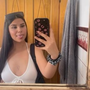 Zaira, Niñera o canguro en Cuevas del Becerro