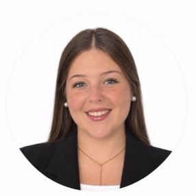 Leire, Niñera o canguro en Cerceda