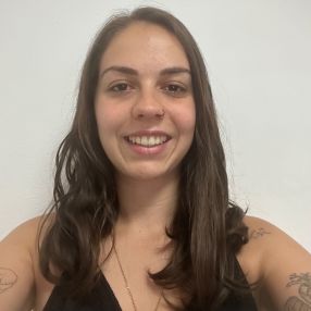 Nerea, Niñera o canguro en Figueres