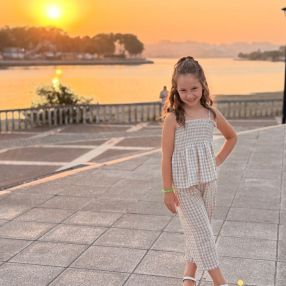 AIXA, Family in Cambre