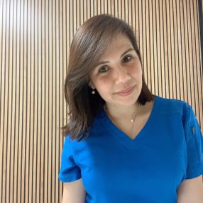Estefania, Niñera o canguro en Figueres