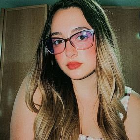 Melanie paola carrillo, Niñera o canguro en Zaragoza
