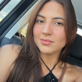 Fiorella, Babysitter in Lérida