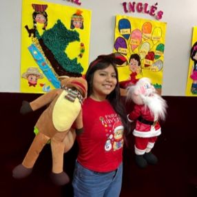 Dafne, Babysitter in Sotillo de la Adrada