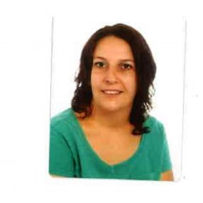 Nieves, Babysitter in Vall de Uxó