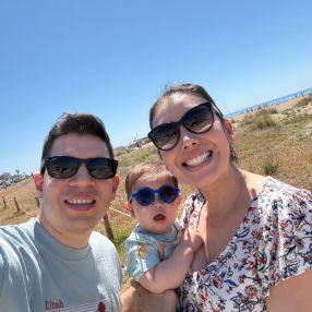 Sindy, Familia en Sant Joan Despí