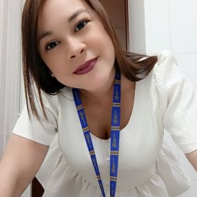 Fiorella, Niñera o canguro en Torrijos