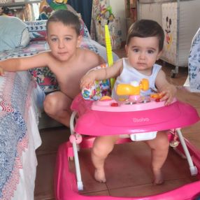 Sandra, Familia en Pilas