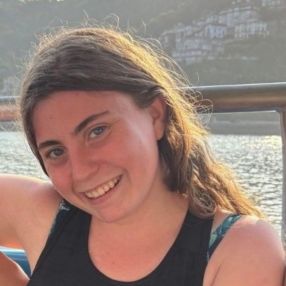 Laura, Niñera o canguro en San Juan del Puerto