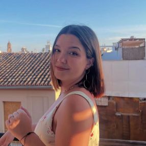 Maria, Niñera o canguro en La Unión