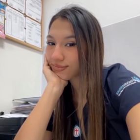 Fiorela, Babysitter in El Viso de San Juan