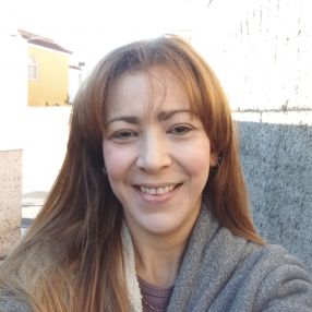 Elena, Babysitter in El Campillo del Moro