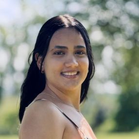 Iliet, Babysitter in Villaviciosa