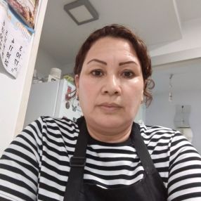 Jésica, Niñera o canguro en Pinto