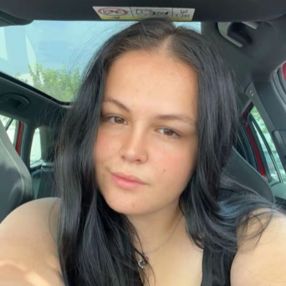Alejandra, Niñera o canguro en Villavieja