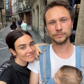 Nora, Family in Bilbao