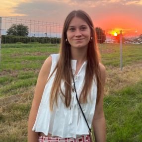 Beatriz, Babysitter in Alcañiz