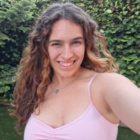 Adriana, Niñera o canguro en Alpedrete