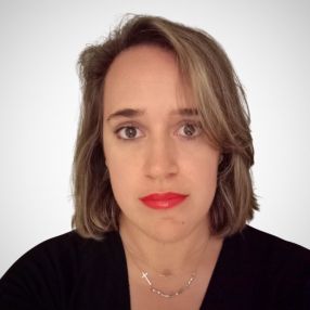 Davinia, Babysitter in Málaga