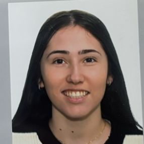 Ines, Niñera o canguro en Monzón
