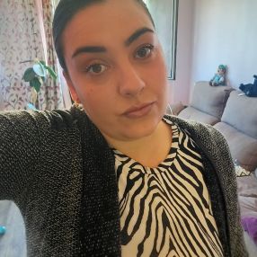 Jennifer, Niñera o canguro en Piera