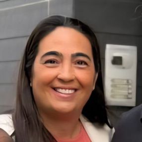 Yolanda, Niñera o canguro en Palma del Río