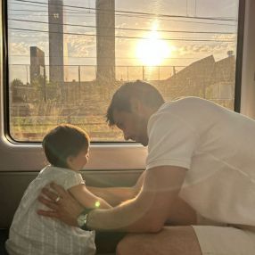 Mario, Familia en Vigo