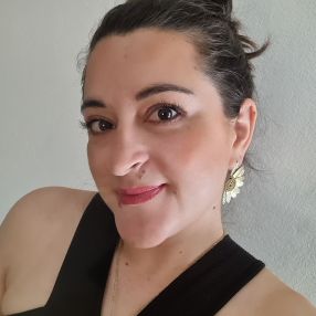 Francy, Niñera o canguro en Redován