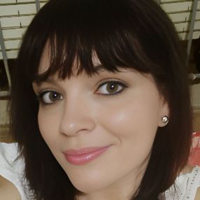 Ester, Niñera o canguro en Crevillente