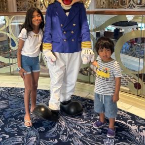 Swarna, Family in Toledo