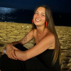 Nazarena, Babysitter in Sant Feliu de Llobregat