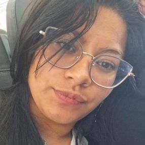 Nataly Delefh, Niñera o canguro en Mérida