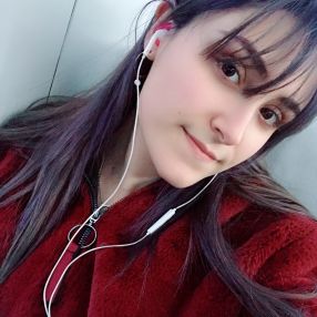 Natalia, Niñera o canguro en Narón