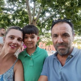 Esmeralda, Familia en Almendralejo