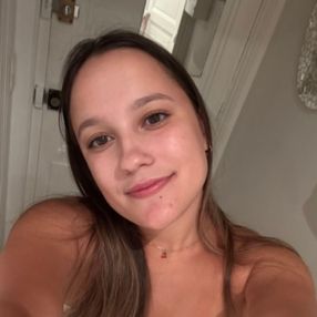 Elisabeth, Niñera o canguro en Olmedo