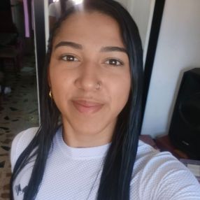 Camila, Babysitter in Egüés